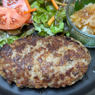 黒毛和牛100% 極み生ハンバーグ