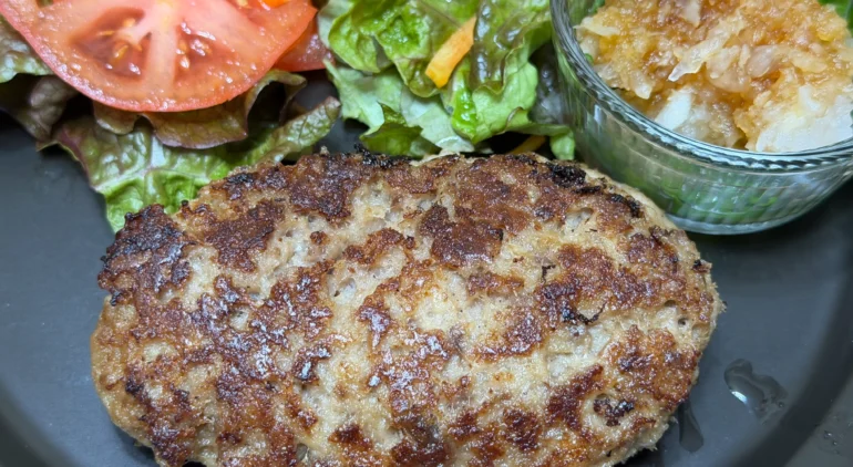 黒毛和牛100% 極み生ハンバーグ