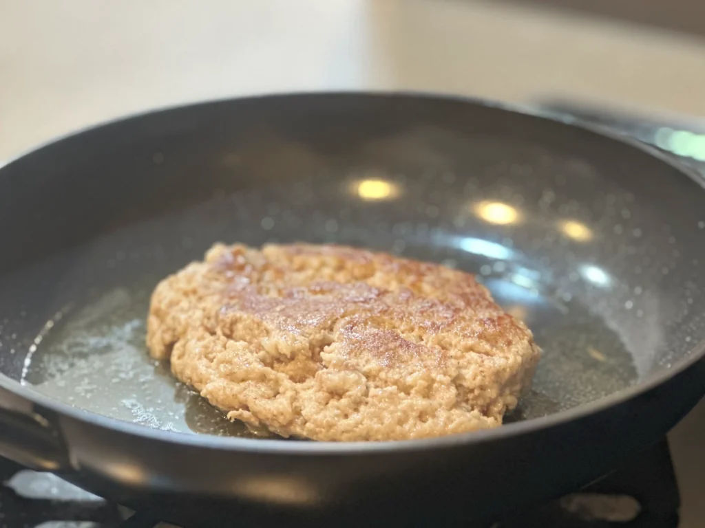 黒毛和牛100% 極み生ハンバーグ