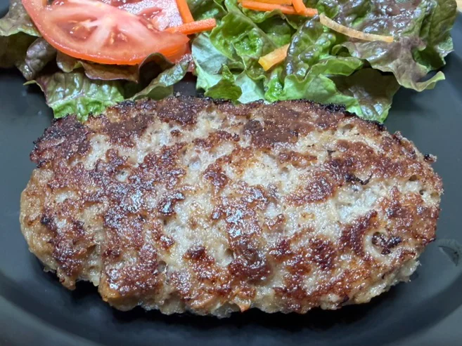 黒毛和牛100% 極み生ハンバーグ