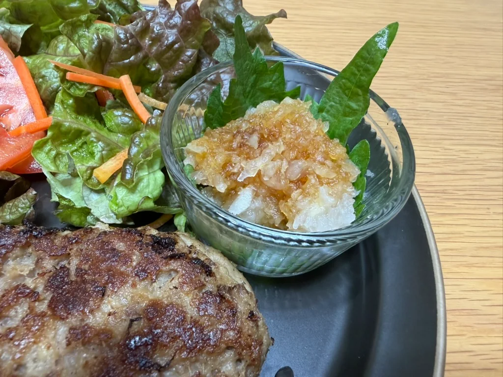 黒毛和牛100% 極み生ハンバーグ